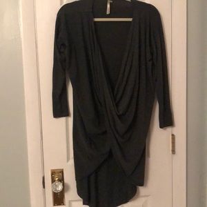 Mona B twist front shirt